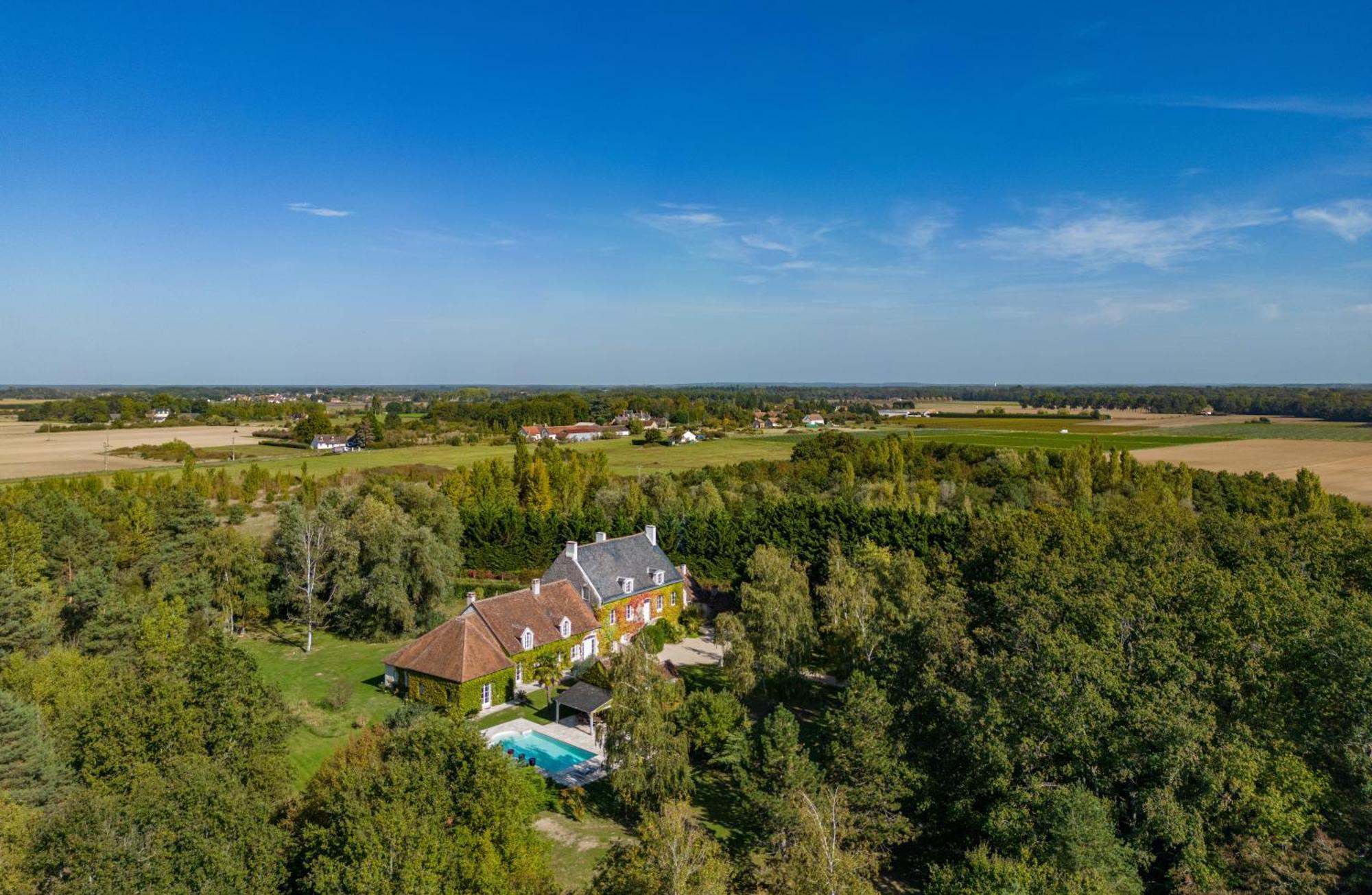 Bed and Breakfast Domaine De La Blonnerie Feings  Екстер'єр фото